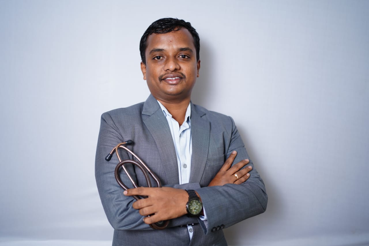 Dr. VINODKUMAR M K,Paediatrics